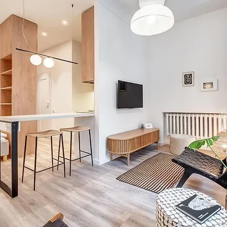 Domillion Modern Old Town Retreat So1b Апартаменти
